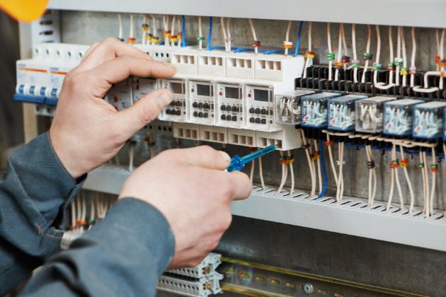 Energy Efficiency in Commercial Buildings: How a Commercial Electrician Can Help